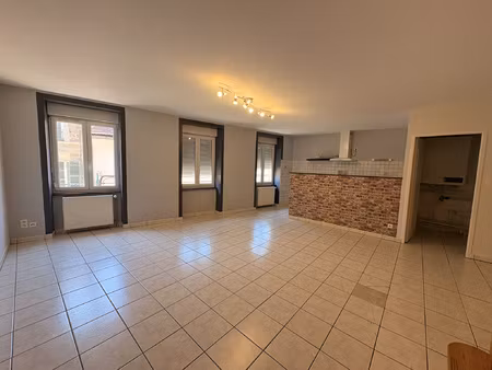 à vendre duplex t3 au centre de saint-laurent-de-chamousse