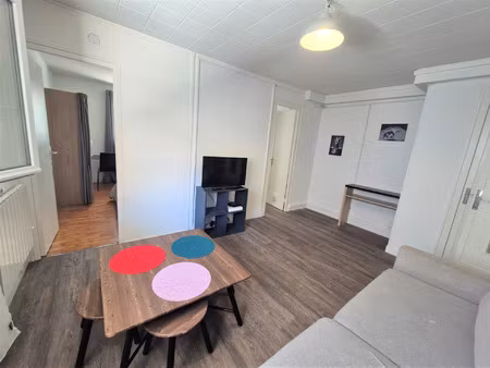 achat appartement t3 grenoble – 3 pièces de 48m² traversant est-sud avec séjour lumineux  