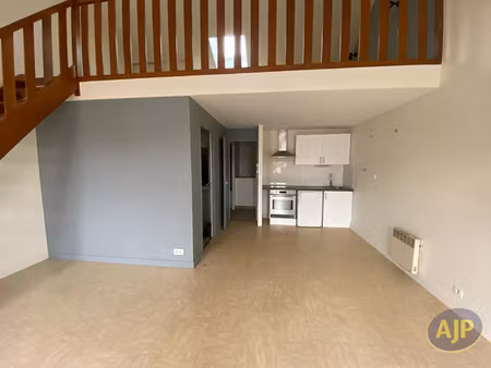 location appartement 1 pièce 49 m² à vallet (44330)