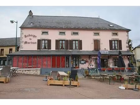 affaire hôtelerie-restauration en centre bourg