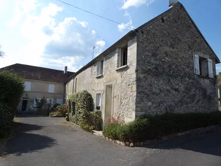 ensemble immobilier fresnoy la rivière