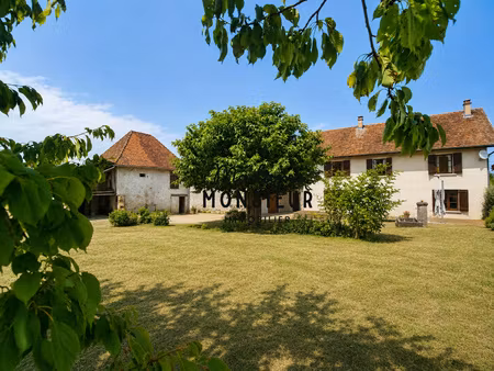 maison 112 m2 à rénover avec dépendances