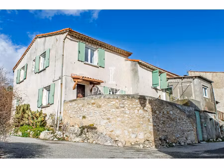 maison de village avec terrasse et garage