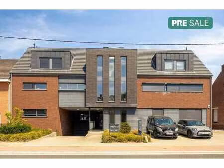 appartement prêt à emménager avec terrasse spacieuse à vendr