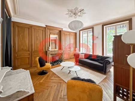 location meublée appartement 4 pièces 118.04 m² à lyon 8ème (69008)  2 004 €