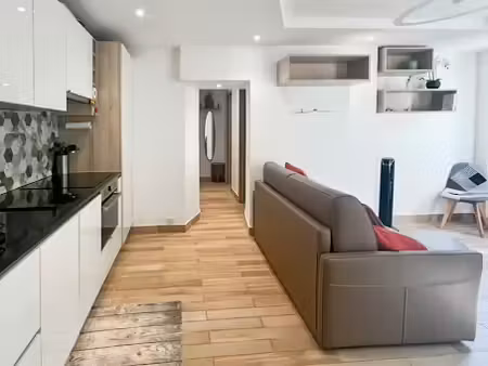 location appartement 3 pièces 44.87 m² à paris 4ème (75004)  2 390 €
