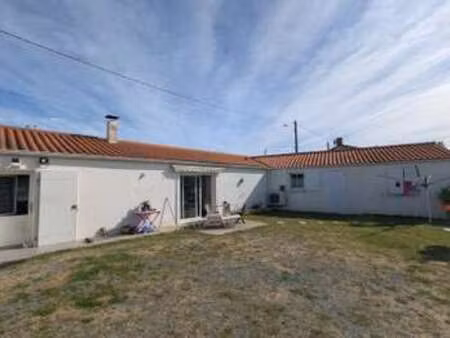 vente maison à l'aiguillon-la-presqu'île (85460) : à vendre / 112m² l'aiguillon-la-presqu'