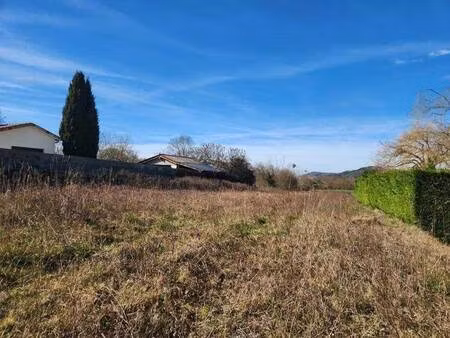 terrain constructible viabilisé à vendre