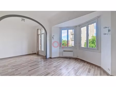 location appartement 2 pièces à perpignan (66000)  550 €