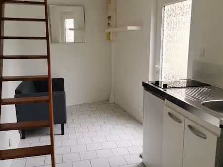 location appartement 2 pièces 13 m² à pont-l'eveque (14130)  423 €