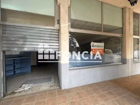 local commercial à louer