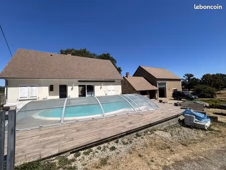 maison 4 pièces 106 m²