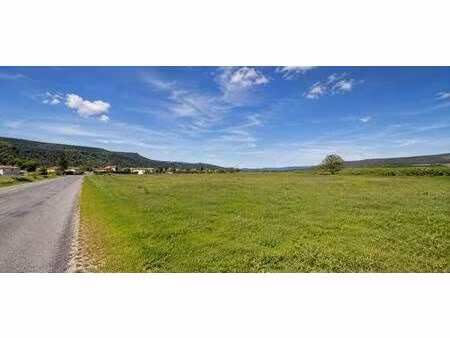 terrain constructible viabilisé à vendre