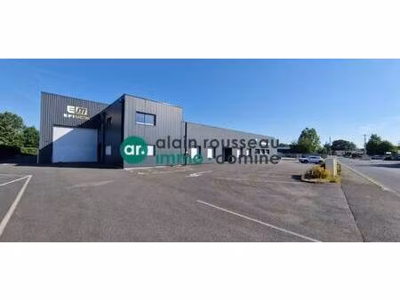local d'activités à louer
