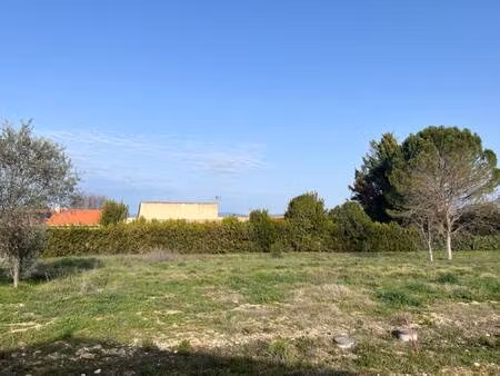 terrain constructible viabilisé à vendre