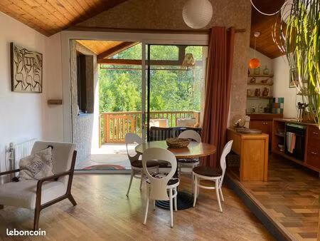 bel appartement meublé au calme  terrasse & vue verdure - 61m²