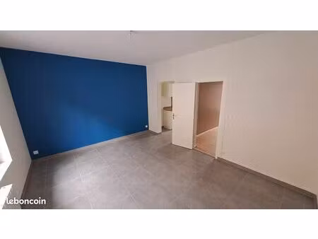 location appartement 2 pièces à caumont-sur-aure