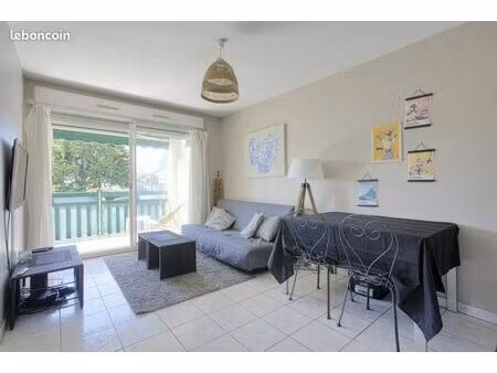 joli t2 quartier des fleuristes anglet