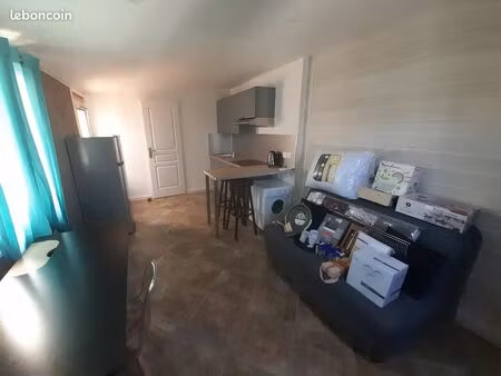 à louer – studio meublé rénové de 18 m² avec jardin et parking – villenave-d'ornon (33140)