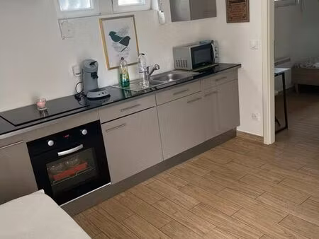 t2 meublé 25 m2
