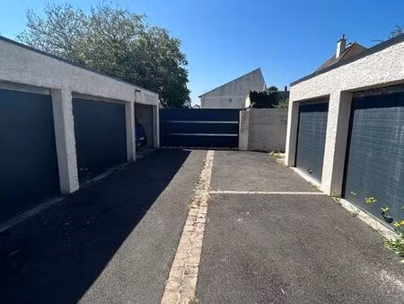 location garage st aubin