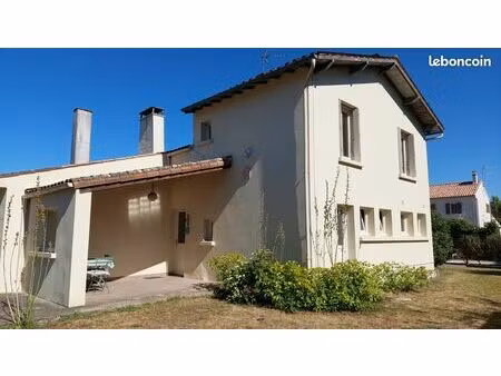 grande maison ancienne rénovée