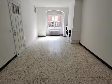 maison 5 pièces 140 m²