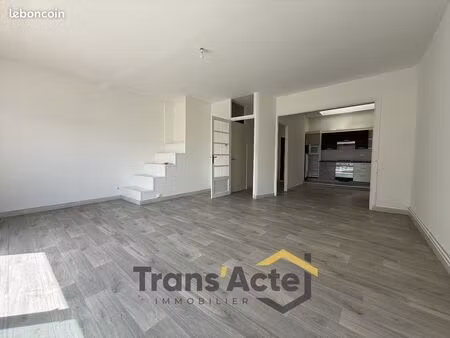 appartement t3 - balcon - proche gare d'arras