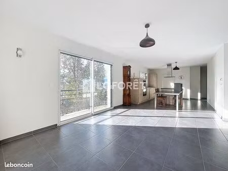 appartement 3 pièces 85 m²