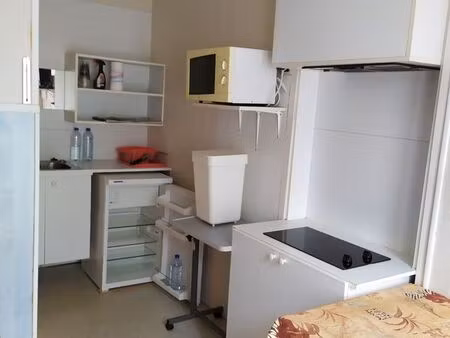 studio meublé a louer