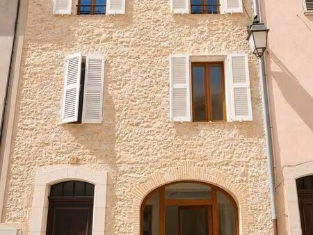 à louer magnifique 2 pièces  climatisé