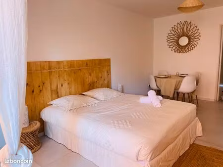 studio meublé 40 m² – boucan canot – à 5 minutes à pied de la plage