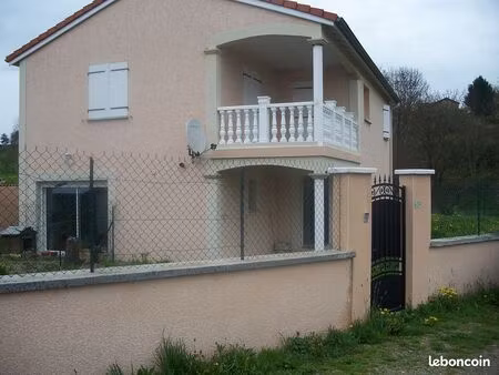 appartement t3 avec terrain clos 200 m2