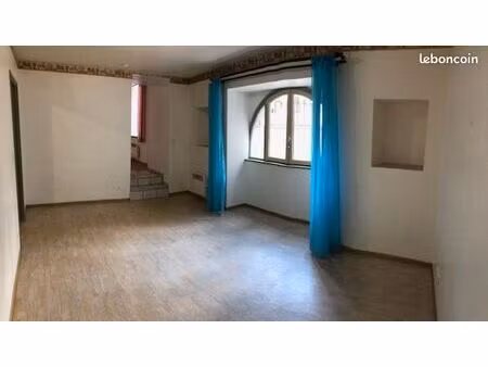appartement t2bis à louer