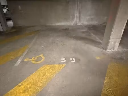 parking securisée pmr. secteur begles - villenave d'ornon