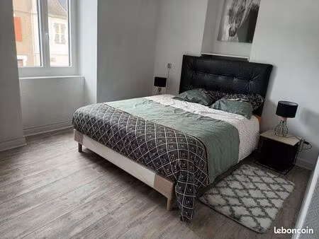 chambre meublée