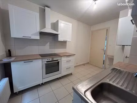 appartement 3 pièces 62 m²