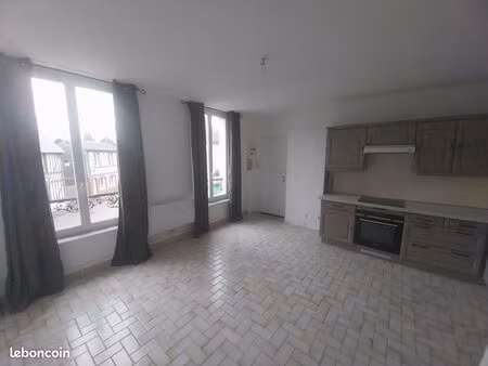 appartement 3 pièces en centre-ville