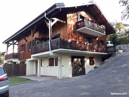 appartement 4 pièces  60 m2 en rez de jardin à thyez