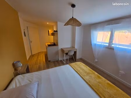 1 pièce 18m² privatif avec sdb & coin cuisine dans coliving haut de gamme avec services – 