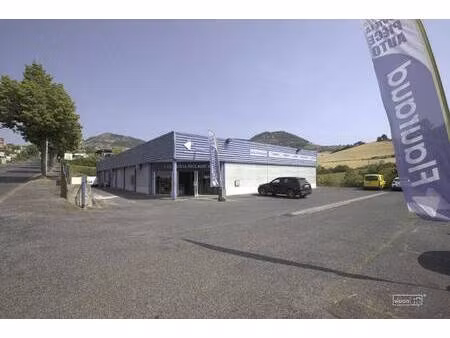local commercial à louer