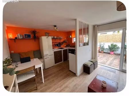 location étudiante - t2 de 36 m2 avec terrasse - anglet blancpignon