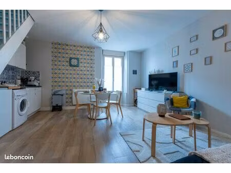 t2 meublé 34 m² – proche lycée saint-gabriel – oct. 2026 à mars 2027