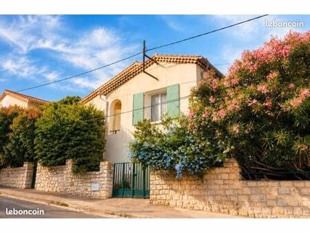 à louer – maison meublée t4 – toulon mourillon
