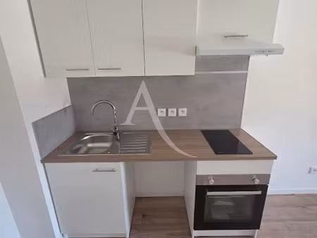 location appartement 2 pièces 41 m² à carmaux (81400)  575 €