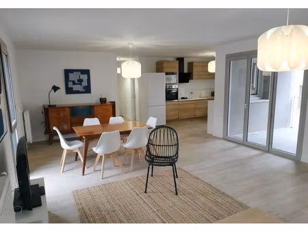location appartement 1 pièce à bordeaux (33000)  600 €