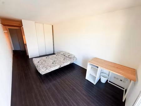 location meublée appartement 1 pièce 23 m² à talence (33400)  630 €