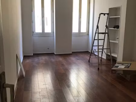 location appartement 1 pièce à bordeaux (33000)  648 €