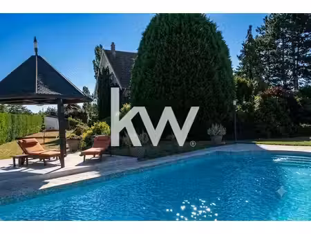 montrond les bains : maison f7 (250 m²) à vendre