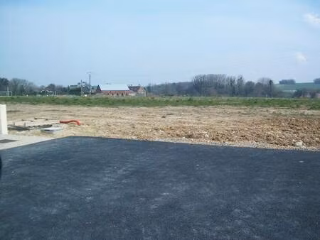terrain constructible viabilisé à vendre